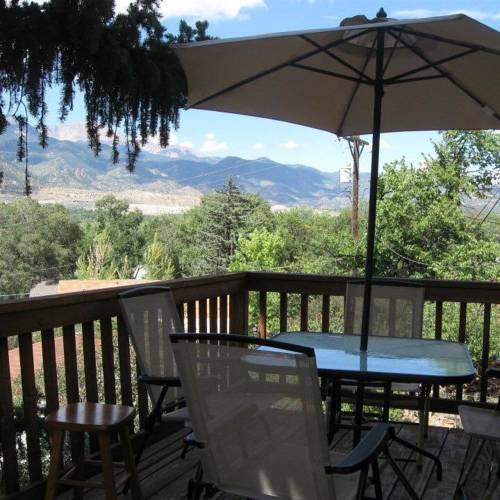 Mystic Portal 420 Guesthouse Colorado Springs Exterior photo